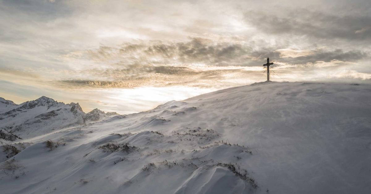 Featured: Electrolyte Imbalance Symptoms Most Runners Miss Until They Hit the Wall at Mile 18